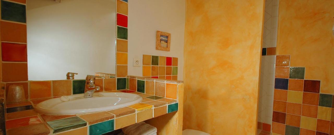 La Tuiliere En Luberon Hotel Cadenet Luaran gambar