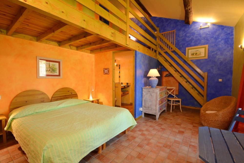 La Tuiliere En Luberon Hotel Cadenet Luaran gambar